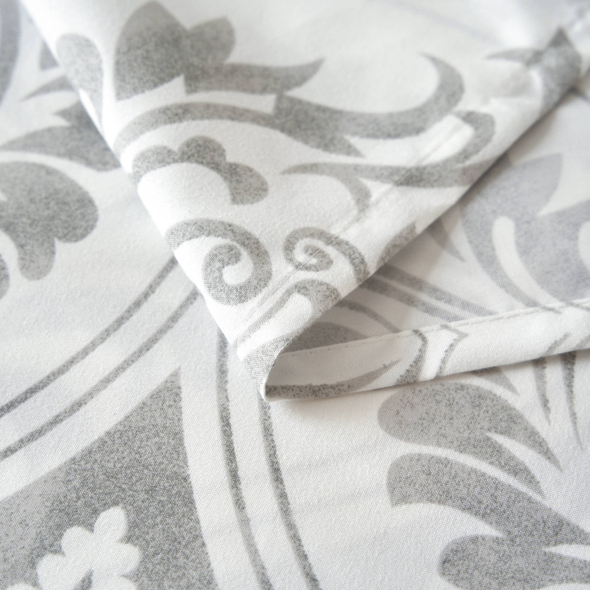 Dreamy Moon Sky Heather Gray White Bed Sheet Set