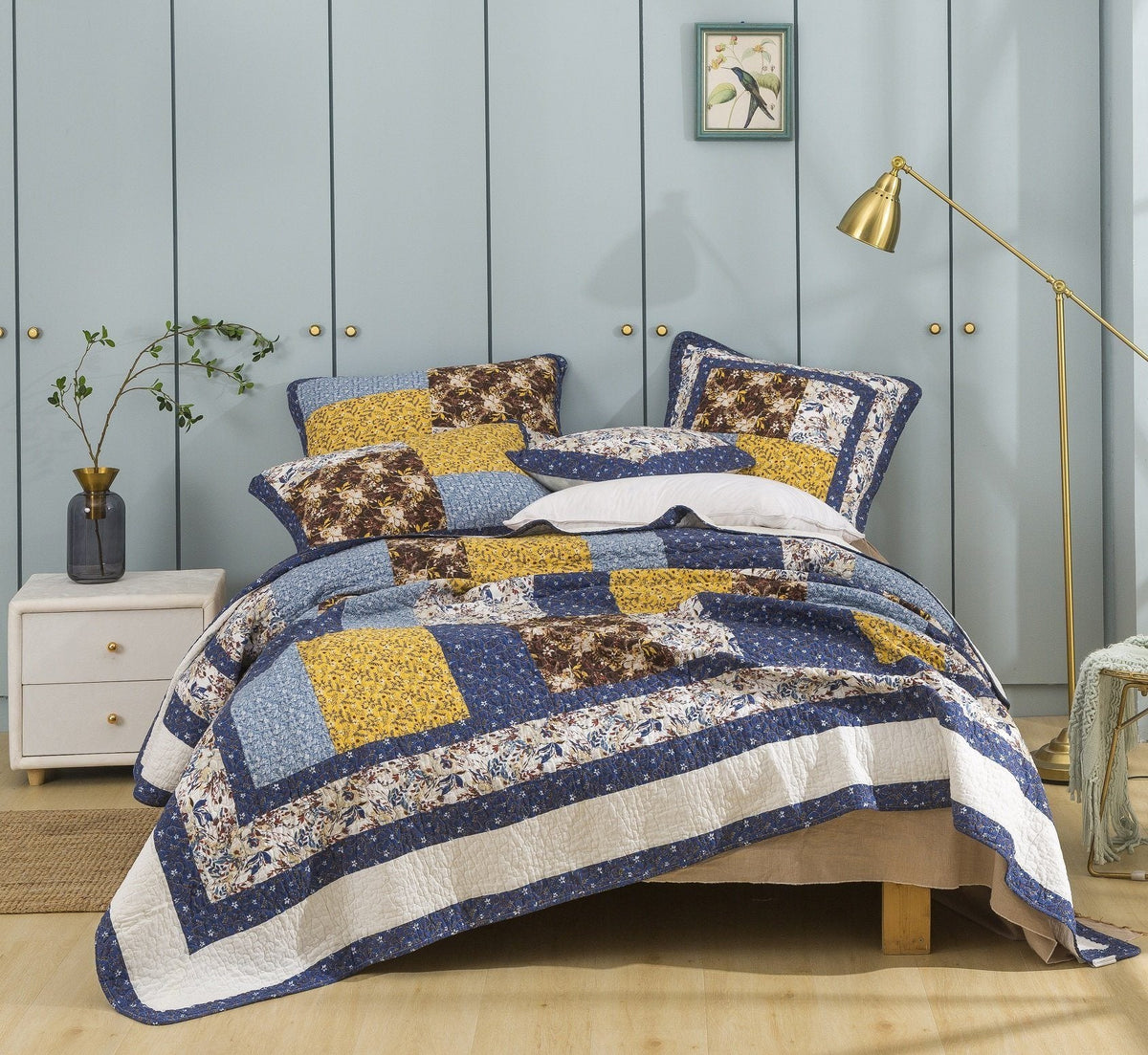 Prairie Sunset White Blue Yellow Brown Floral Cotton Patchwork Quilt Set