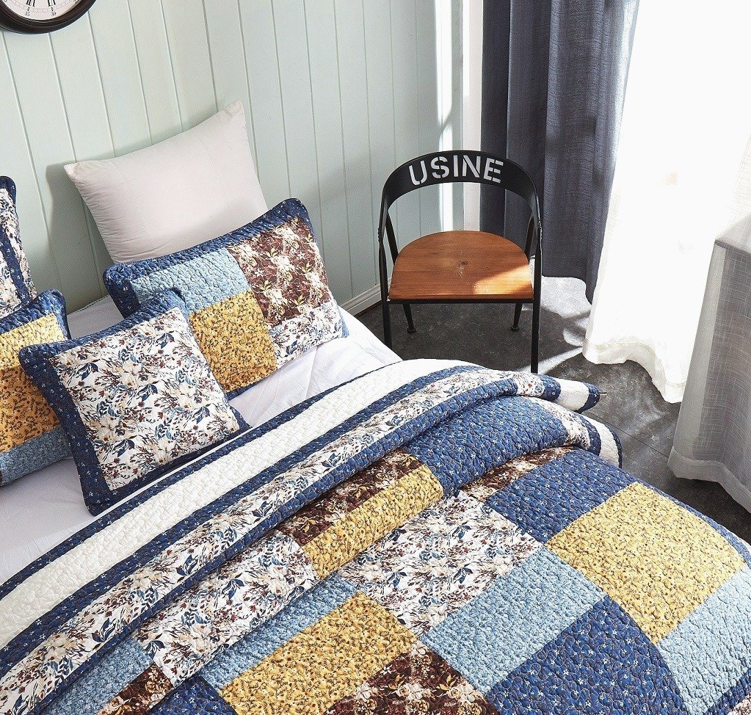 Prairie Sunset White Blue Yellow Brown Floral Cotton Patchwork Quilt Set