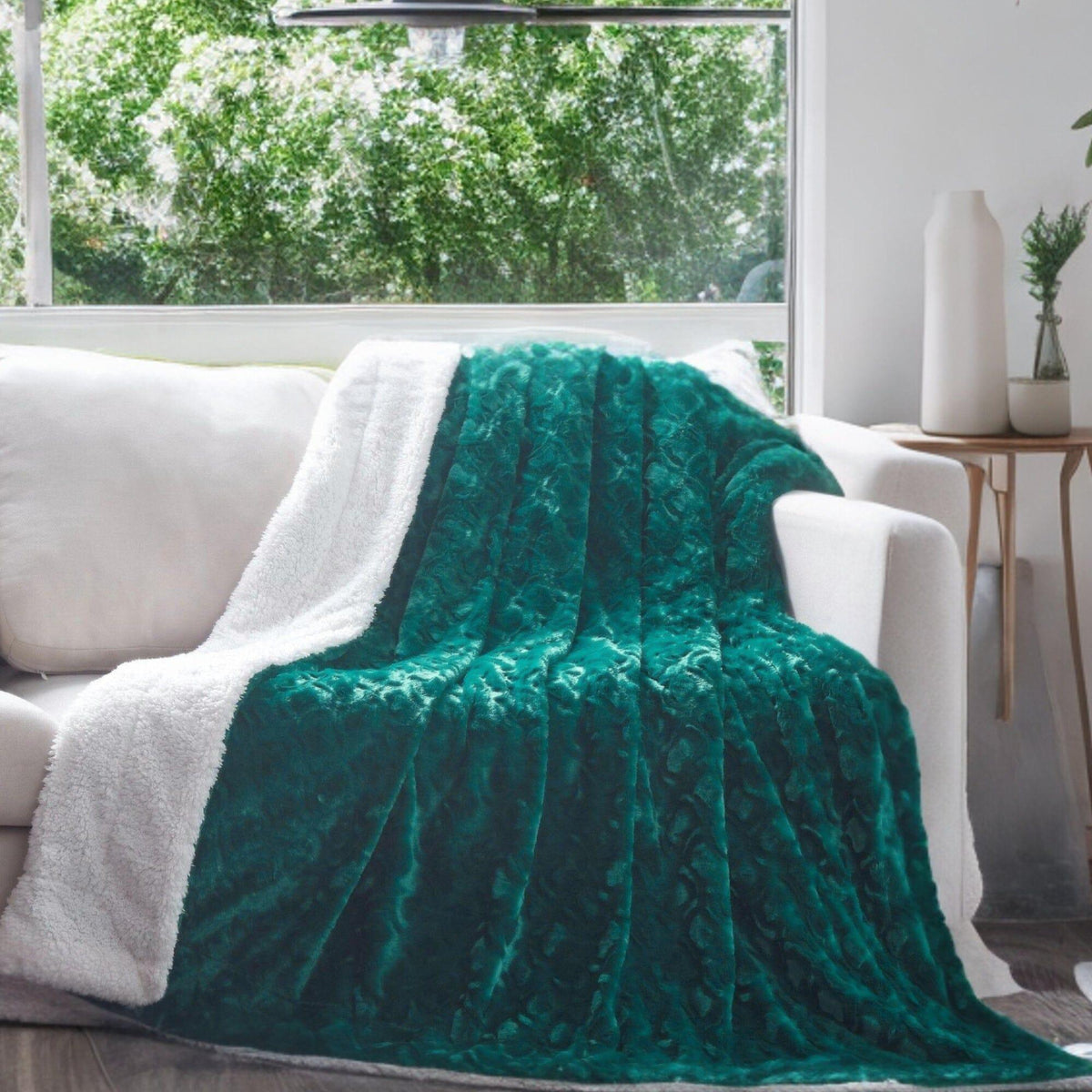 Emerald Green Blue Faux Fur Sherpa Throw Blanket