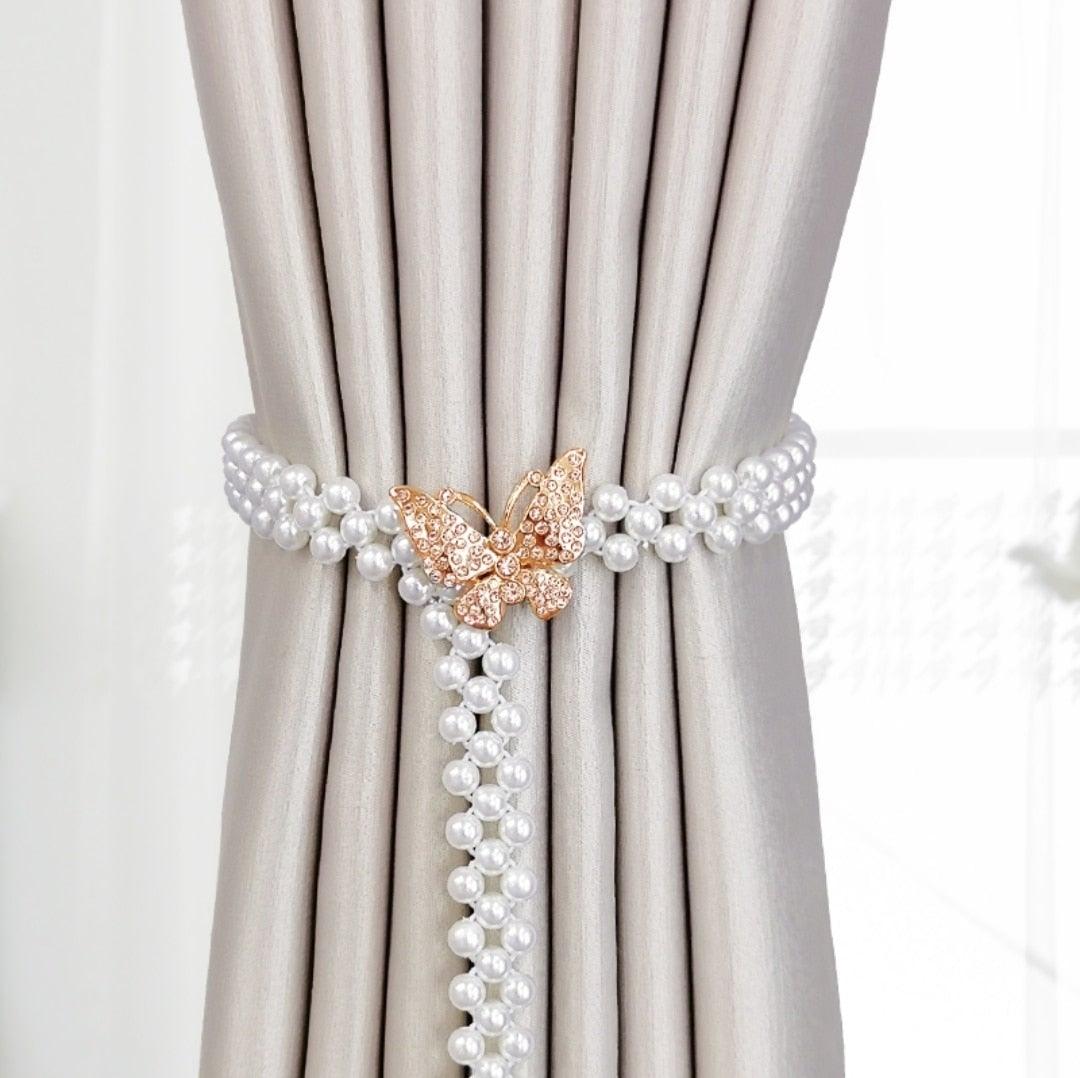Pearl Tiebacks