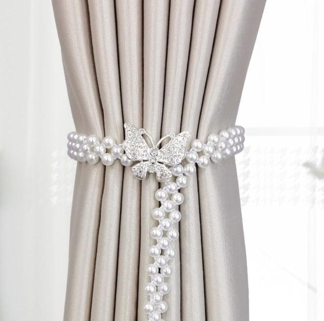 Pearl Tiebacks