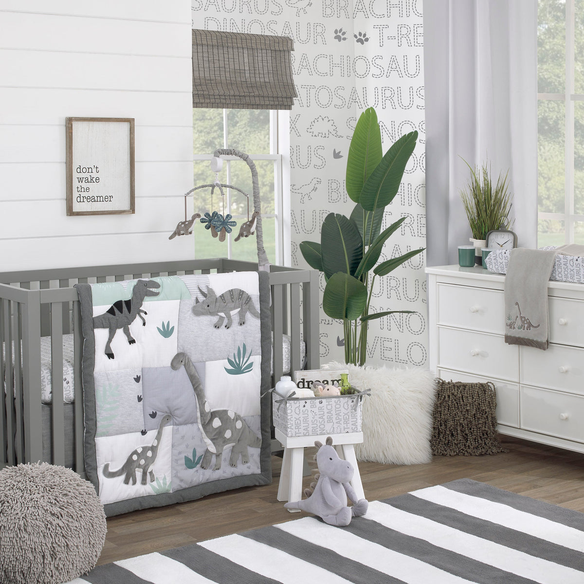 4 Piece Nursery Crib Bedding Set