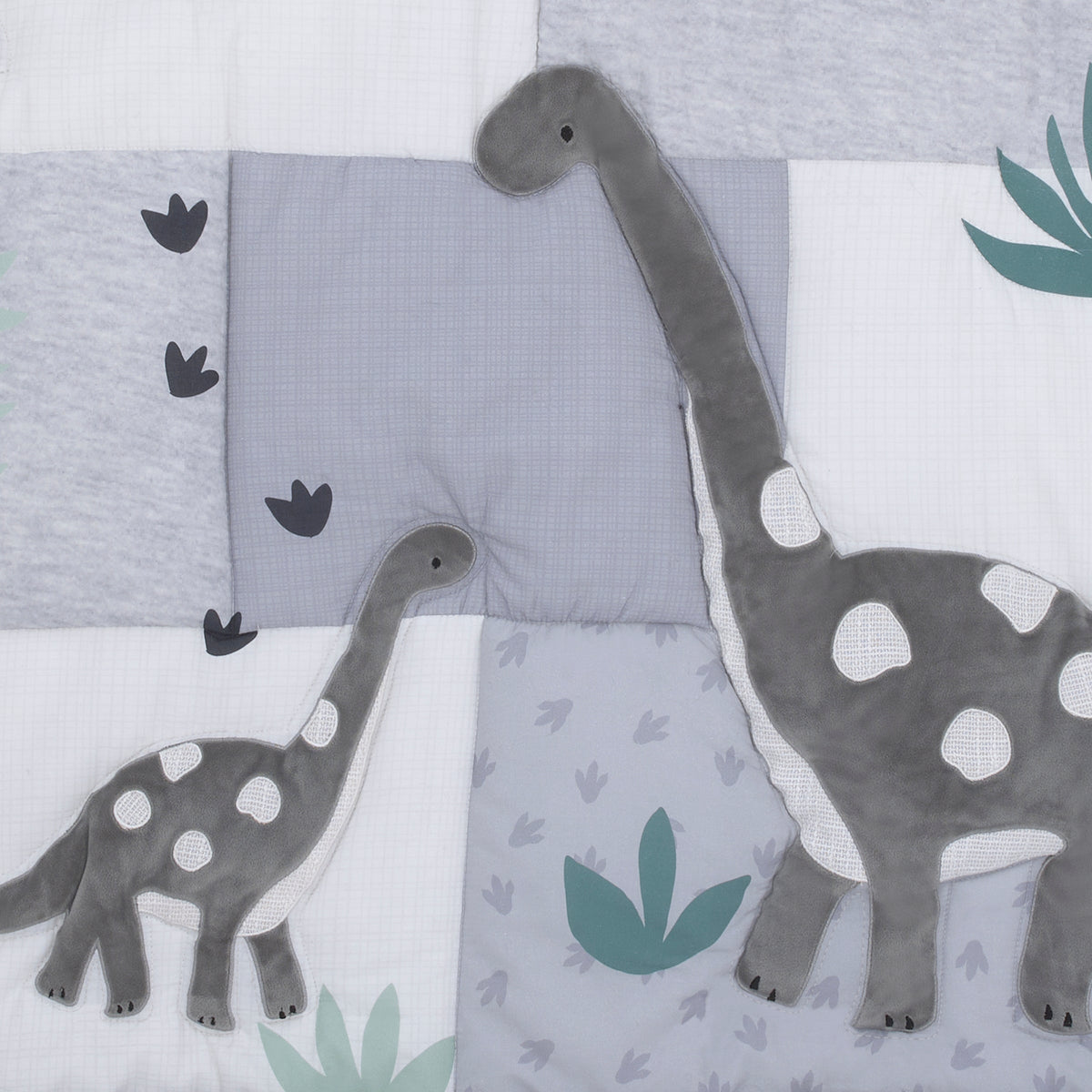 4 Piece Nursery Crib Bedding Set