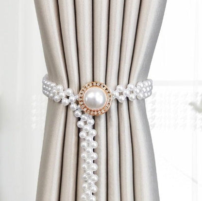 Pearl Tiebacks
